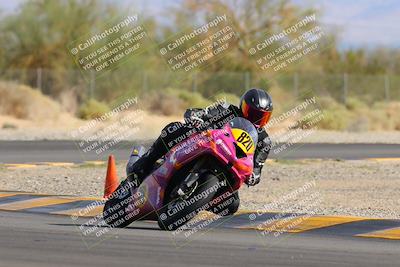 media/Nov-05-2022-SoCal Trackdays (Sat) [[f8d9b725ab]]/Turn 2 (1120am)/